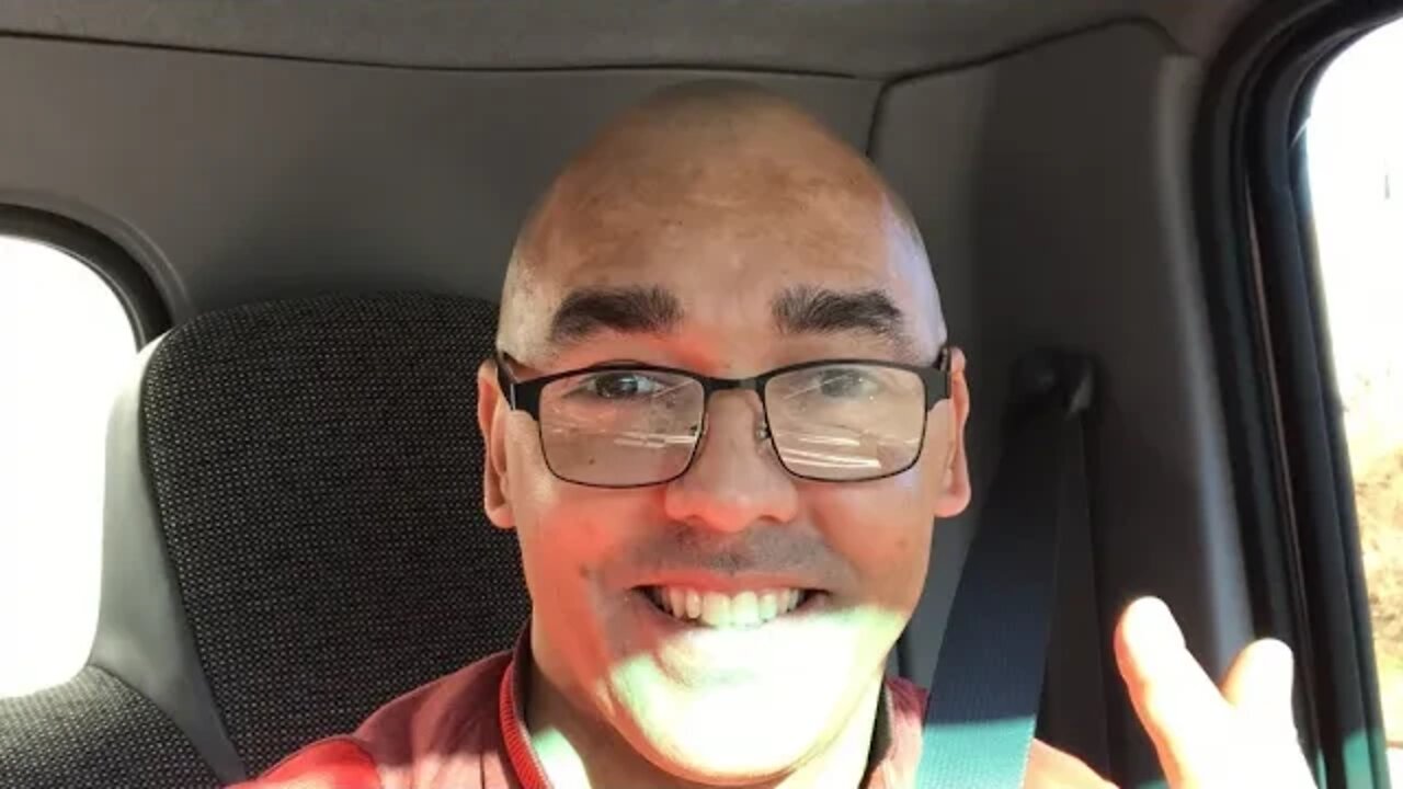 Bora de caminhão?