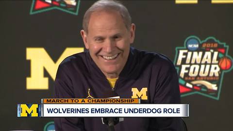 Beilein says he's 'Columbo' to Wright's Clooney