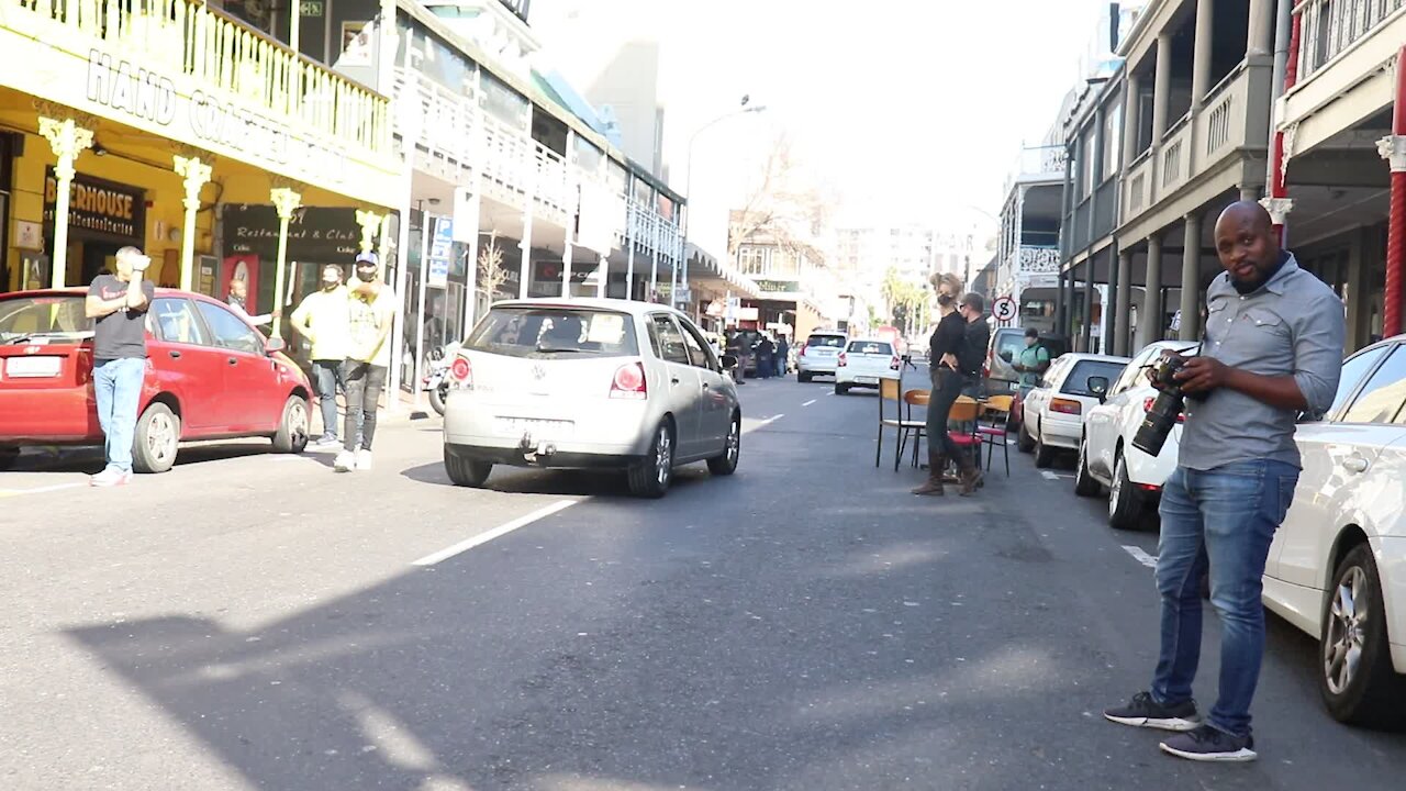 SOUTH AFRICA - CAPE TOWN - Resurant Peaceful March (Video) (QqP)