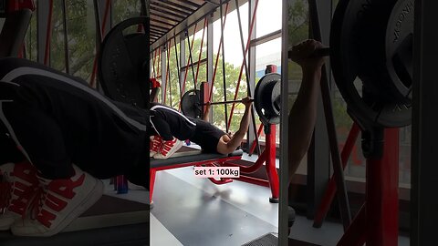 100KG Bench Press #shorts #youtubeshorts #shortsvideo #viralshorts #motivation #fitness #gym #short