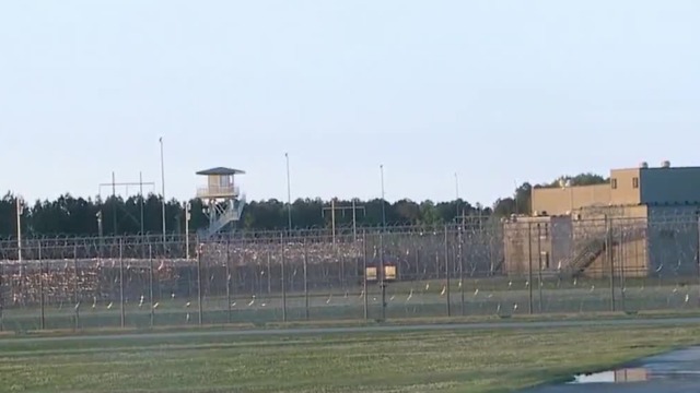 7 inmates killed, at least 17 others hurt in prison fight