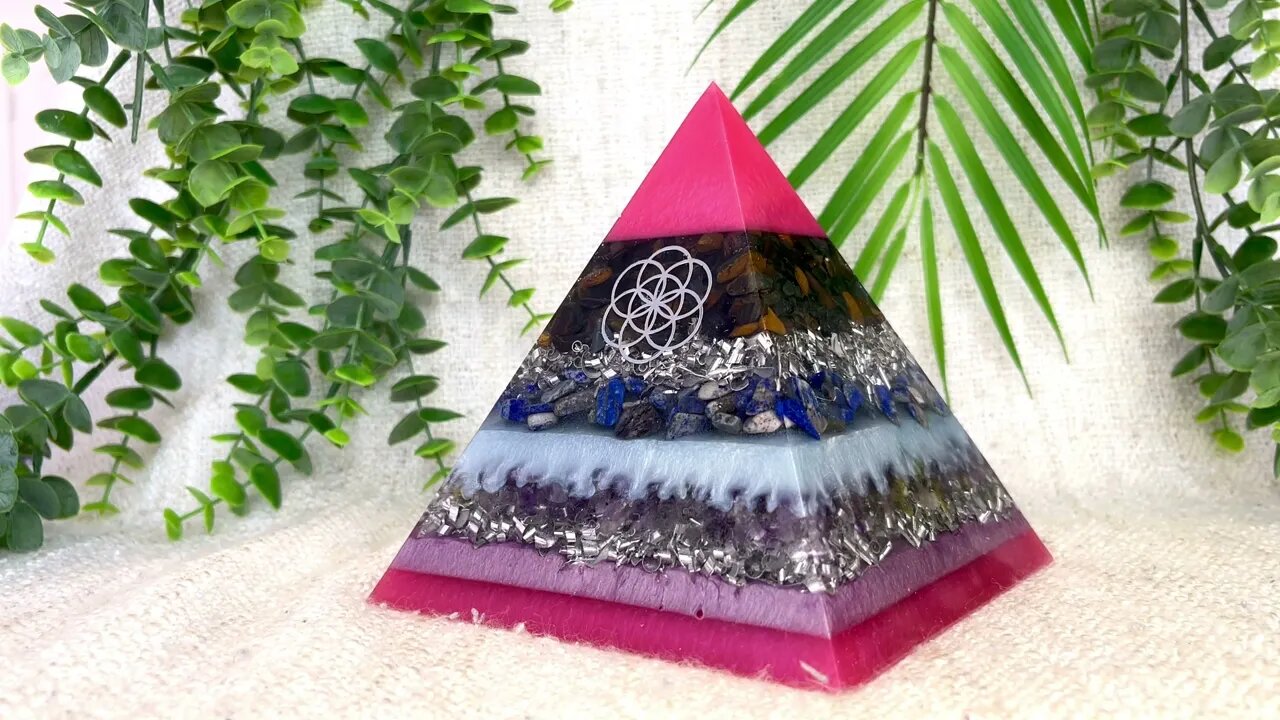 Ascension Orgonites Pyramid - LIBRA - Astrology Series