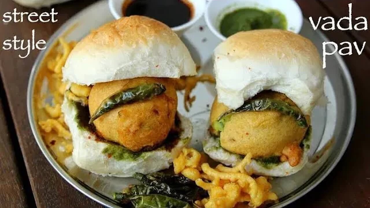 Art of Making of Vadapav | Thane's Famous Sai Vada Pav | Indian Street Food | Dil_seart