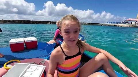 We Play with Dolphins on a Tropical Island! Kids Fun TV