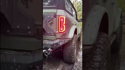 Water & Bronco #fordbronco #ford #offroad #buckleupbuttercuptv #shorts
