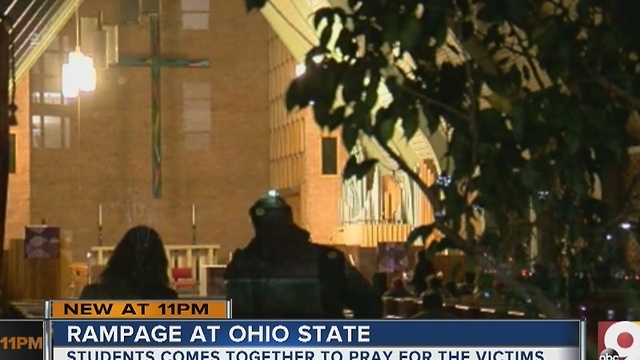 Students hold vigil for Ohio State attack victims