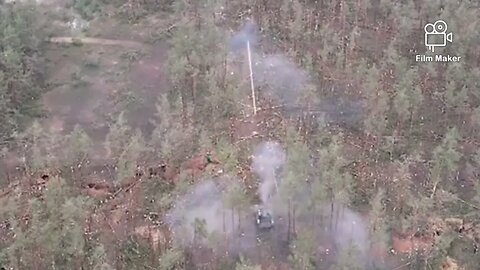 Russian BMPT Terminator attacking Ukrainian T-72 tank & troops in the forest of Kremennaya