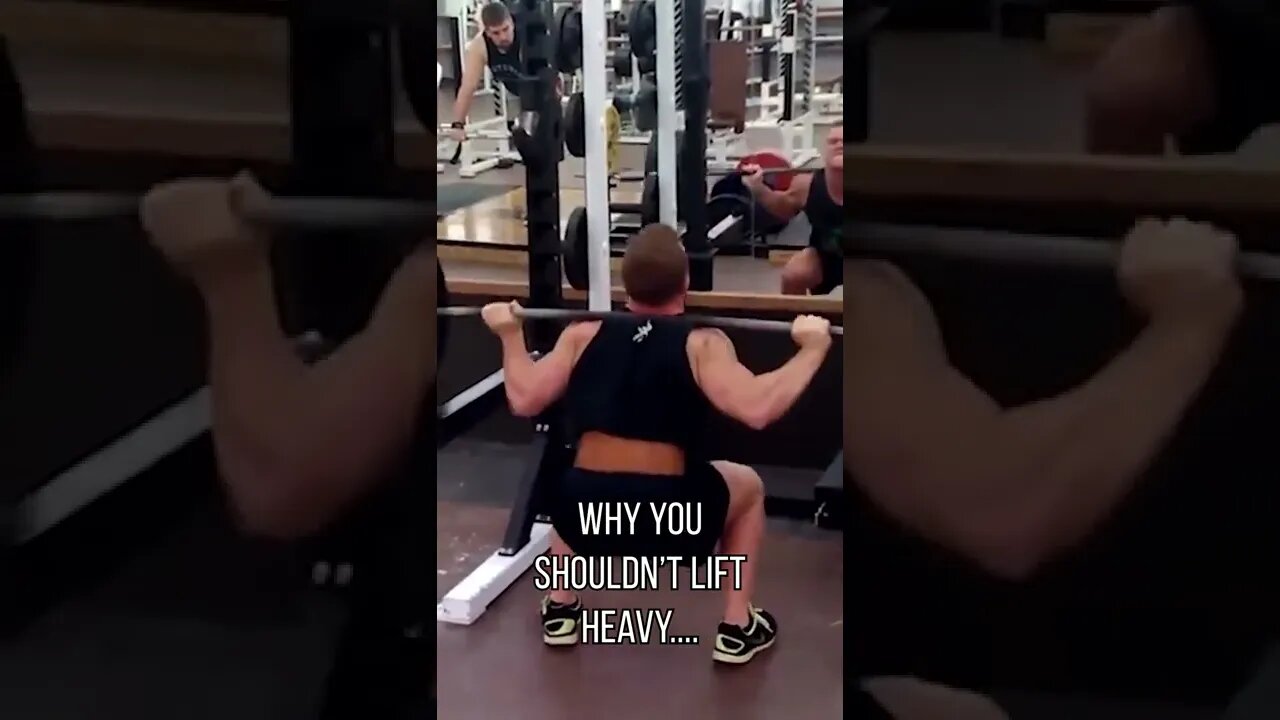 WHY YOU SHOULDN'T LIFT HEAVY AT THE GYM...🤭 #shorts #gymlife