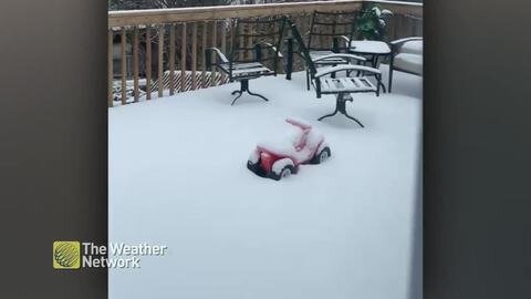 A fresh round of snow hits Northern Ontario