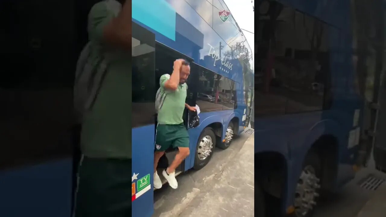 FLU JÁ ESTÁ EM BH E COMEMORA O ANIVERSÁRIO DE FABIO ANTES DE ENCARAR O ATLÉTICO-MG