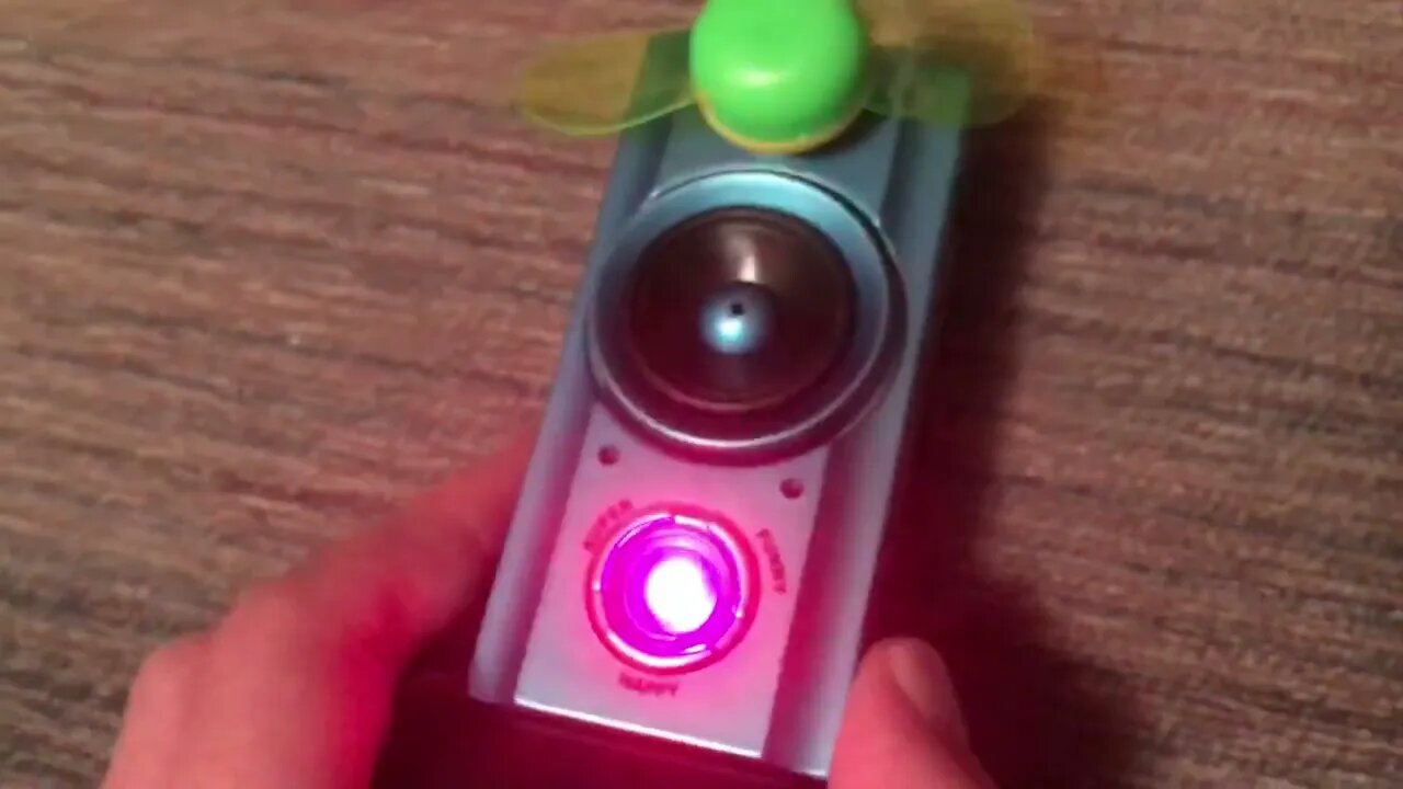 Chinafake "Battery Operated Fanner" Demo
