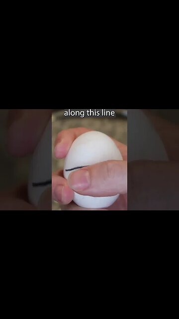 How to Crack an Egg with One Hand and Look Really Cool