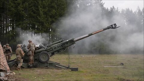 2nd ID Soldiers fire M777 Towed Howitzers