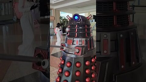 #KID VS #DALEK at #TBCC #TBCC2022 #DALEKHAL #DOCTORWHO YouTube.com/TheLegendOfTheTravelingTARDIS