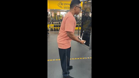 Reverse tricep pushdowns