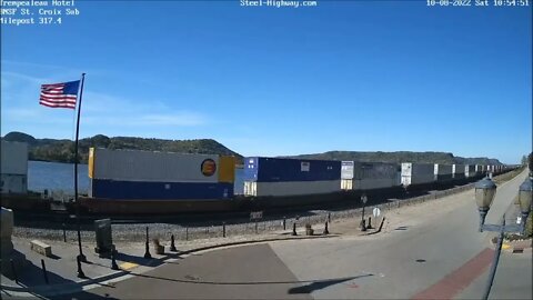 BNSF Fakebonnet and H1 Leading EB Intermodal at Trempeateau, WI on October 8, 2022