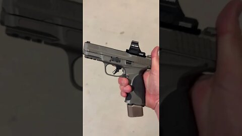 Holosun 507 COMP on the Smith and Wesson Metal