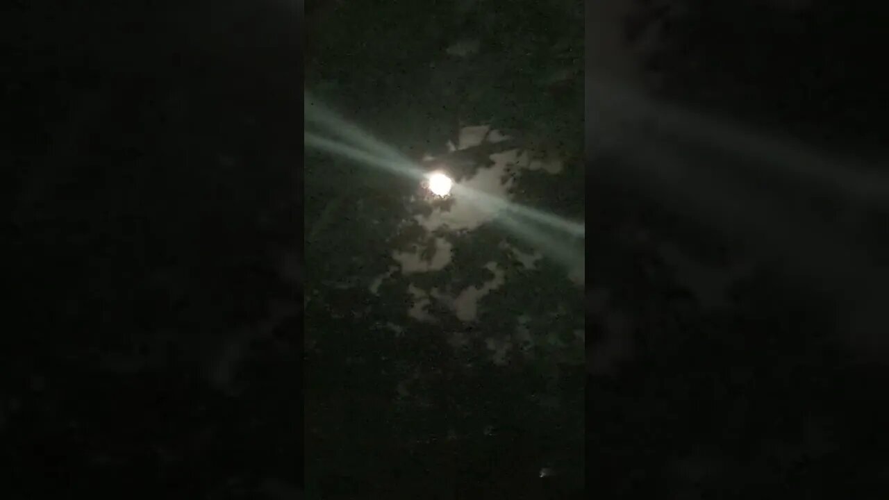 THE MOON LAST NIGHT 🌕