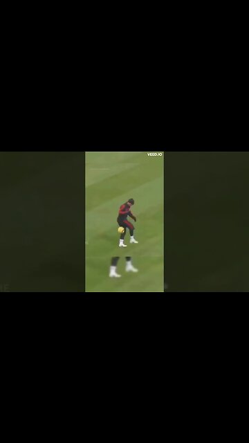 Ronaldinho Skills🤯🔥#Football #Skills #Ronaldinho #shorts