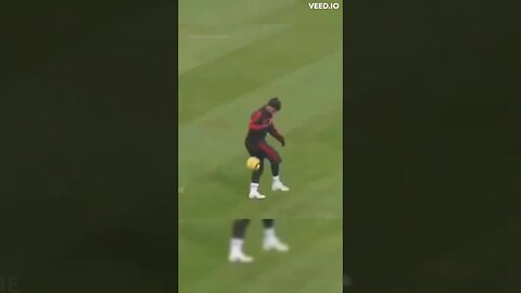 Ronaldinho Skills🤯🔥#Football #Skills #Ronaldinho #shorts