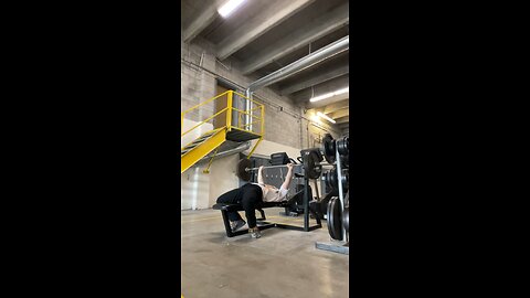 Bench 225lbs 9 reps bw@165