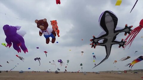 St. Annes International Kite Festival, September