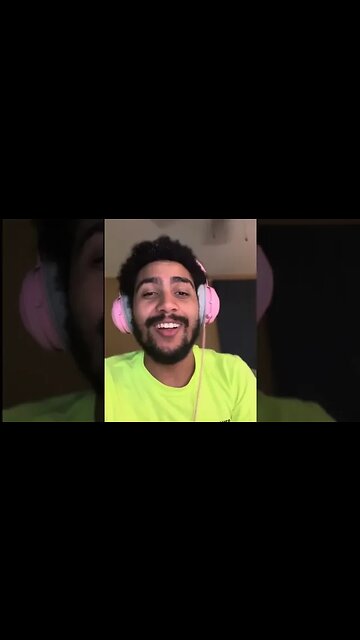 TYPING IN LOWER CASE AS A MALE IS FEMININE?