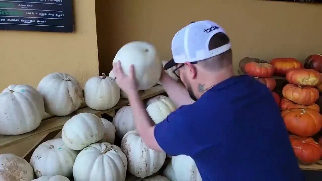 EASY scary pumpkin in a pumpkin CARVING