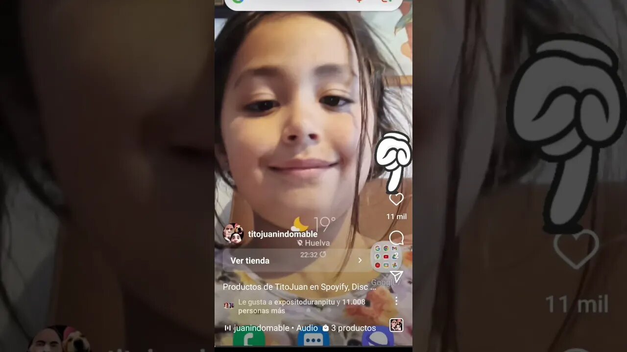 La Reina de Instagram / TitoJuan