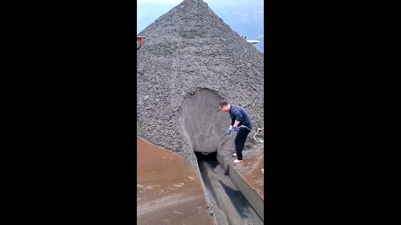 unclogging drain sand unloading bye ship