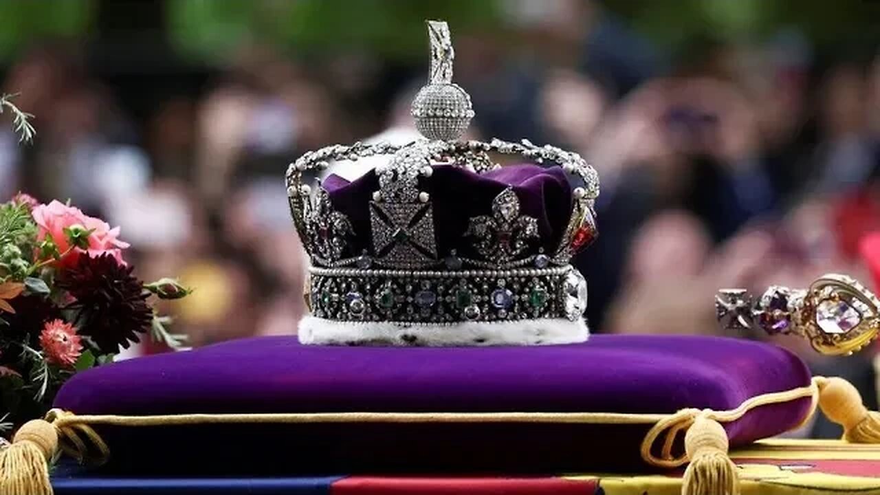 A transgender monarch should be called a qwing