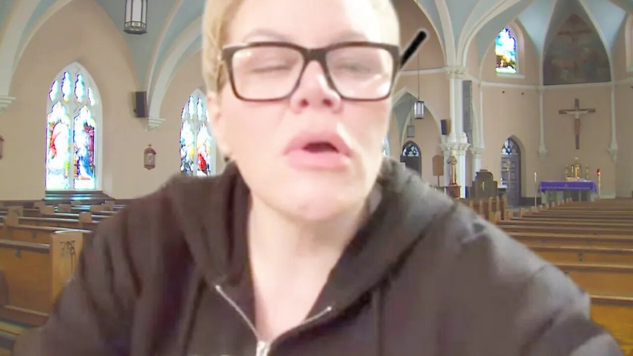 Molly Golightly Wants To Used God To Get Revenge On Youtubers