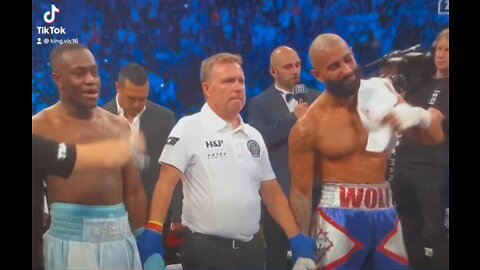 Deji Knocks Out Fousey