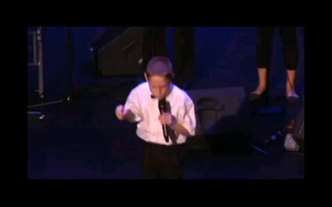 10-YEAR-OLD BLIND, AUTISTIC BOY SINGS "OPEN THE EYES OF MY HEART"