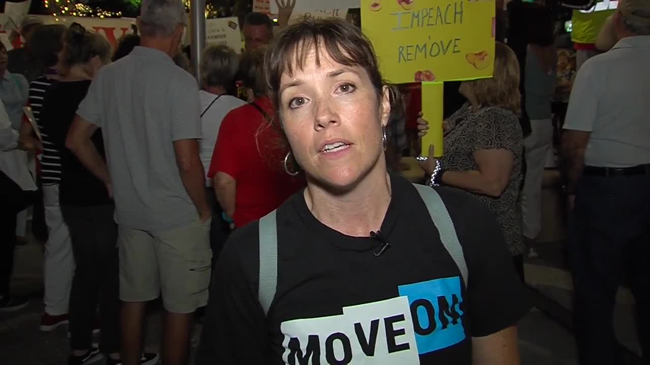 Protesters in West Palm Beach call for President Trump's impeachment