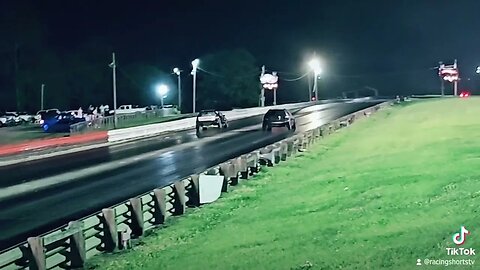 Two Civics Settle it on the Track, at Mooresville Dragway