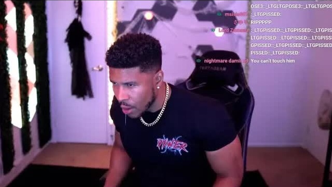 Low Tier God Does Paqui One Chip Challenge 2022 [Captain Lancaster Reupload]