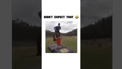 😮😮 that must be painfull 🥴