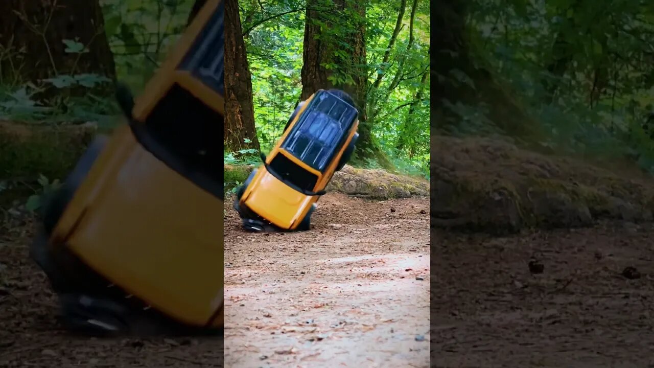 😱RC Jump gone WRONG😫Traxxas Trx4 Bronco Epic Fail #shorts #rccar