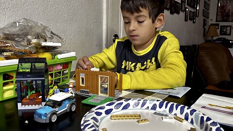 Lego house time lapse