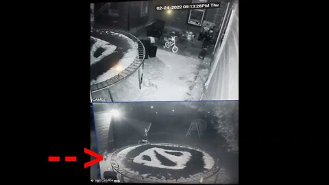 f*** building a SNOWMAN i'mma make a DotA 2 symbol xD