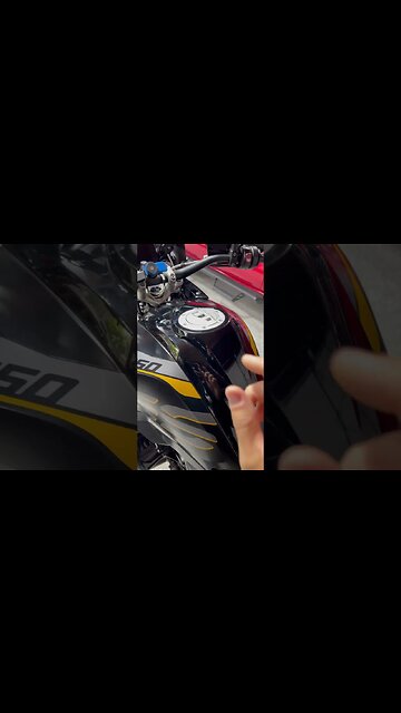 How To Be SMOOTH On A Motorcycle