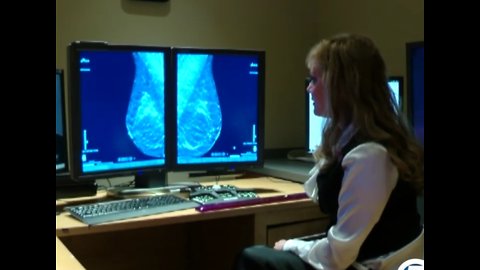 Wellington Regional debuts 3D mammogram machine