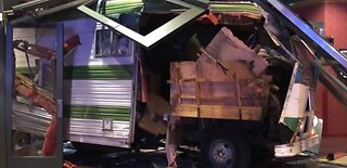 Witnesses react to RV crashing into Cannery casino