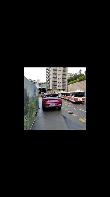 😎Bentley Bentayga or Range Rover? Filmed with Ray-Ban Stories 😎 #bentley #bentayga #w12 #rangerover