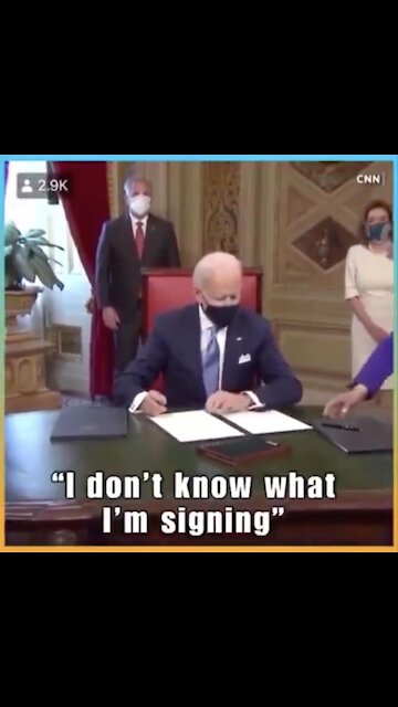 Joe Biden doesn't know what he's signing, signs anyways