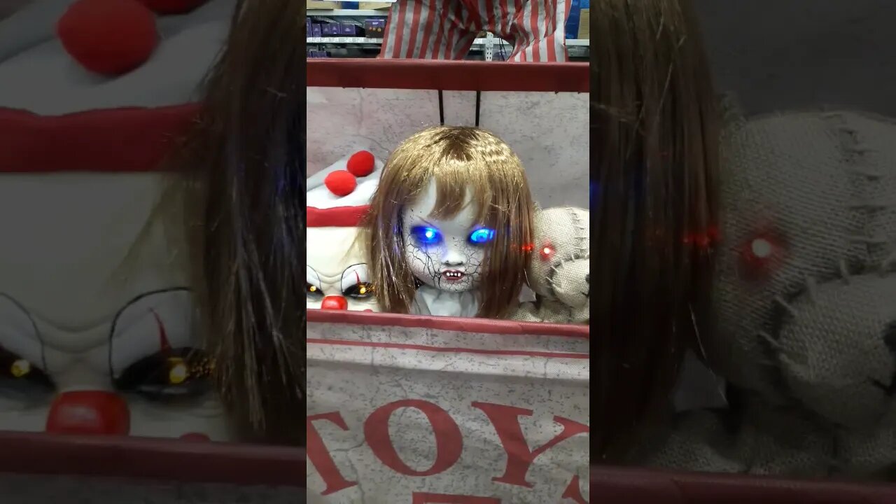 LOWES Animatronic Toy Box demo in store Halloween 2023 #shorts #toys #halloween #animatronics