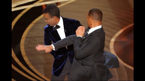 😲 Will Smith Bitch Slaps Chris Rock Live On Oscars Stage