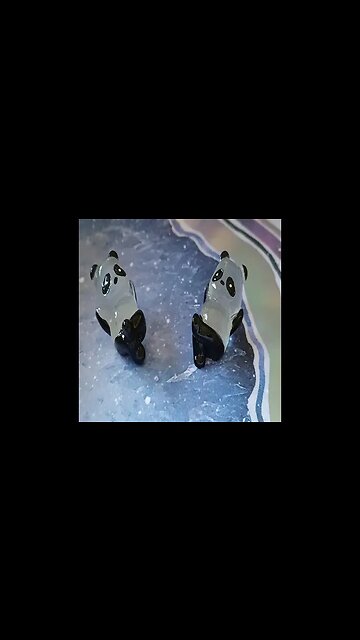PANDAS ON BACK CRYSTAL - GLOWS IN THE DARK
