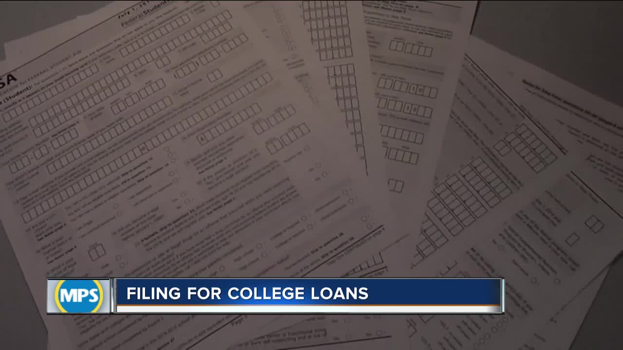 Milwaukee Public Schools helping the community with FAFSA applications